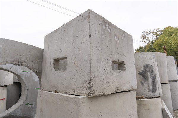 污水检查井模具性能介绍: